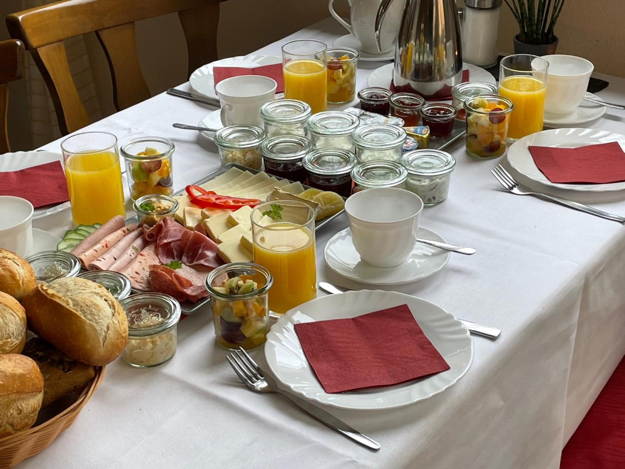 Hotel "Pension Marlis" Garni Reichenberg  Bagian luar foto