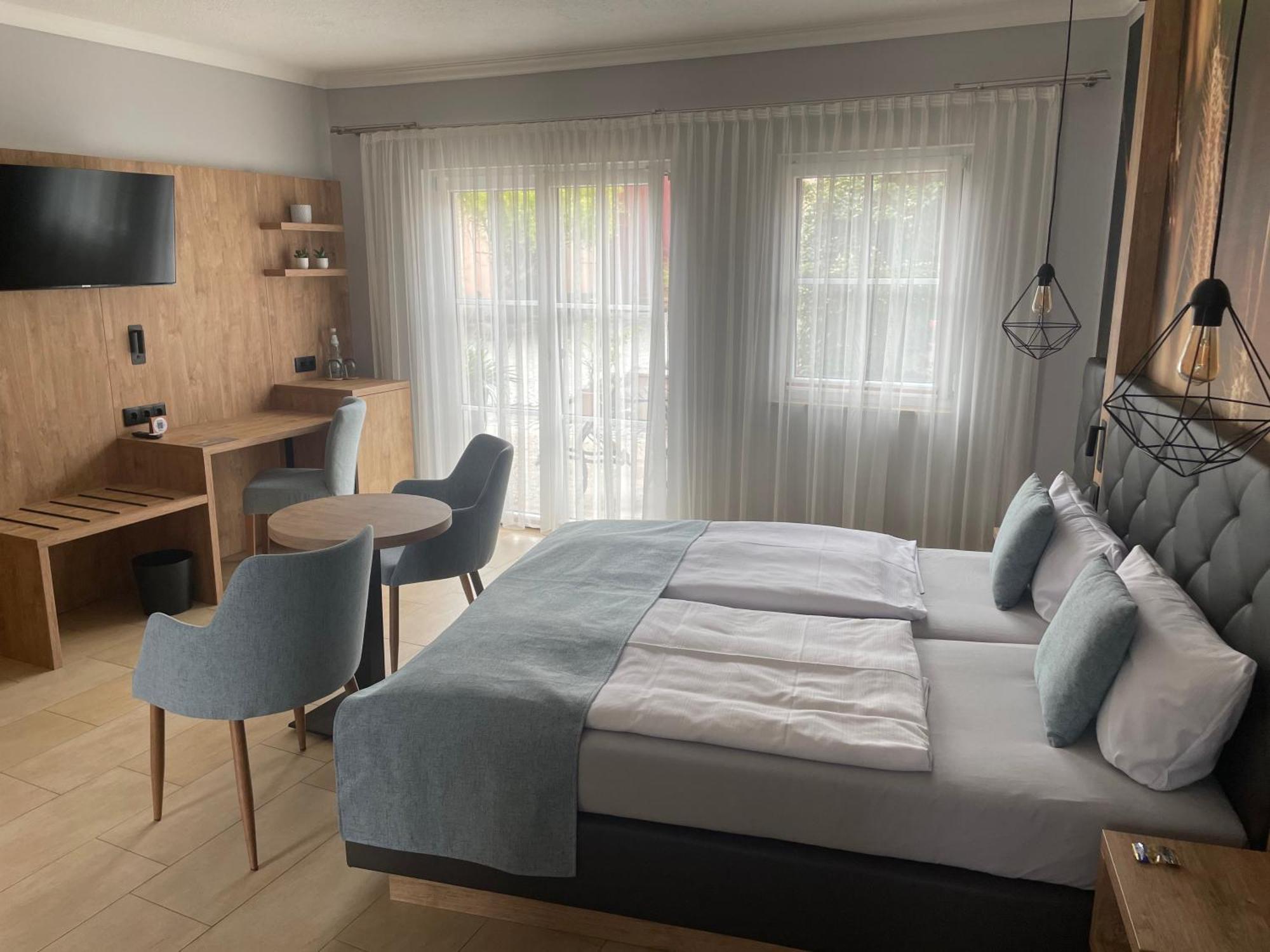 Hotel "Pension Marlis" Garni Reichenberg  Bagian luar foto
