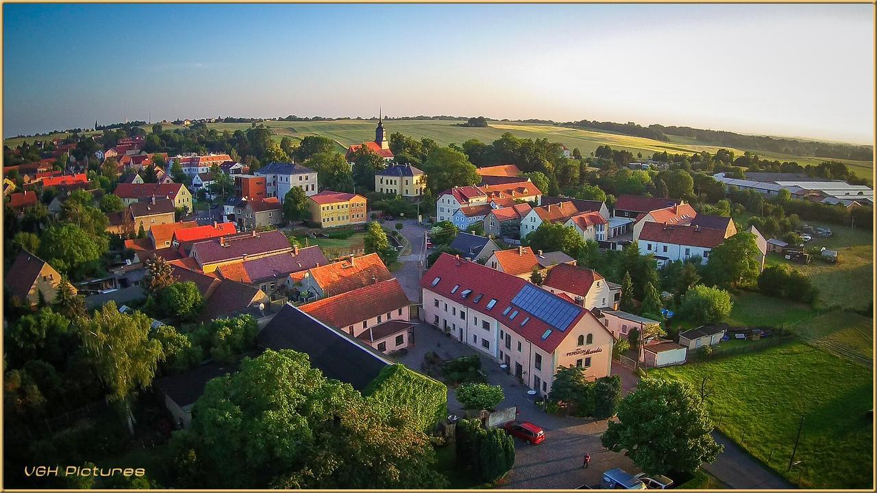 Hotel "Pension Marlis" Garni Reichenberg  Bagian luar foto